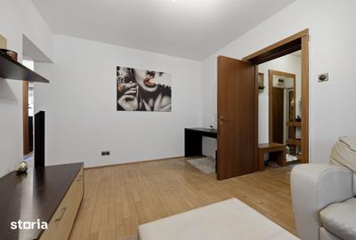 Apartament cu 3 camere, mobilat în Pajura - 3