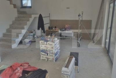 Casă individuală cu 4 camere cu Canalizare în Stupini - 7