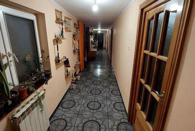 Casă cu 6 camere cu Teren 750 Mp în Clinceni - 10