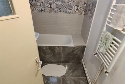 Apartament cu 2 camere decomandat în 1 Mai