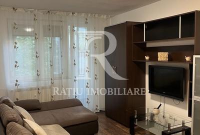 Apartament cu 2 camere decomandat, mobilat în Ultracentral
