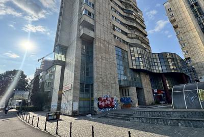 Spațiu comercial, de 493 mp, în Centrul Civic