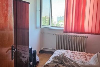 Apartament cu 3 camere decomandat în Titan - 2