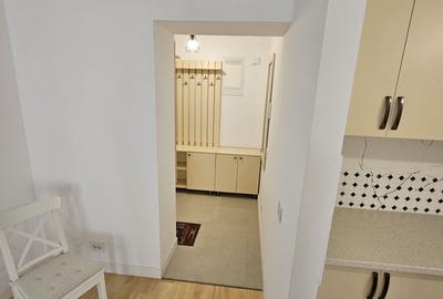 Apartament cu 2 camere decomandat în Jiului