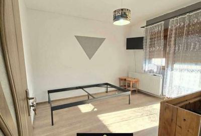 Casă cu 6 camere cu Teren 495 Mp în Recea - 7