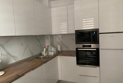 Apartament cu 2 camere semidecomandat în Mamaia