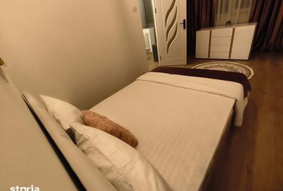 Apartament cu 3 camere semidecomandat în Casa de Cultură - 12