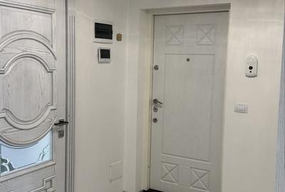 Apartament cu 3 camere decomandat în Central - 3