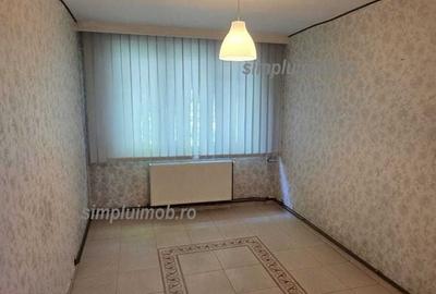 Apartament cu 2 camere decomandat în Titan