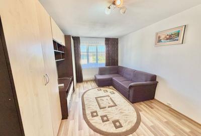 Apartament cu 2 camere decomandat în Lipovei