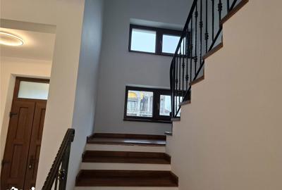 Casă cu 4 camere cu Teren 650 Mp în Valea Lupului - 7