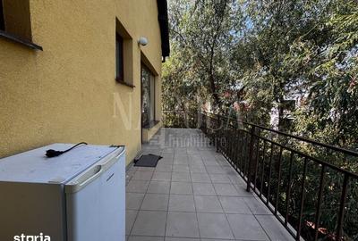 Apartament cu 3 camere în Andrei Mureșanu