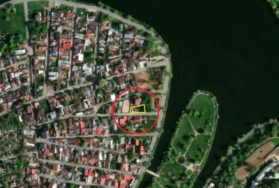 Teren Construcții intravilan de 310 mp, în Lacul Tei