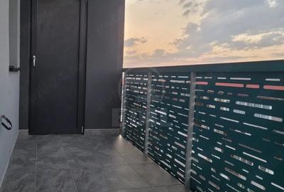 Apartament cu 2 camere semidecomandat în Florești