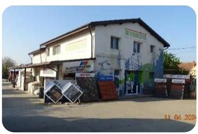 Spațiu comercial, de 286.73001098633 mp, în Sânandrei