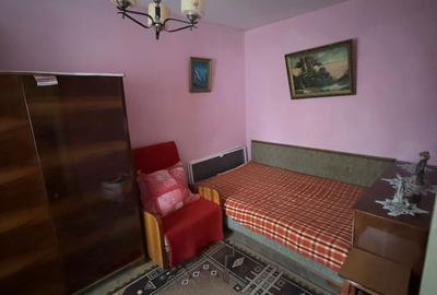 Apartament cu 3 camere semidecomandat în Central - 3