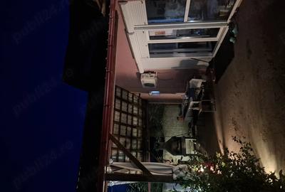 Casă cu 4 camere cu Teren 1800 Mp în Cârna - 10