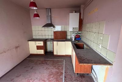Apartament cu 2 camere decomandat în Cristian - 4