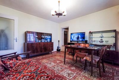 Apartament cu 4 camere semidecomandat în Gojdu - 1