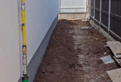 Casă cu 3 camere cu Teren 220 Mp în Central