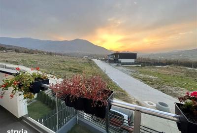 Casă cu Canalizare în Central