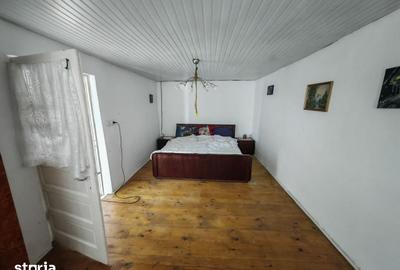 Casă cu 8 camere cu Teren 1150 Mp în Blăgești - 6