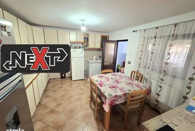 Casă cu 4 camere în Săvinești