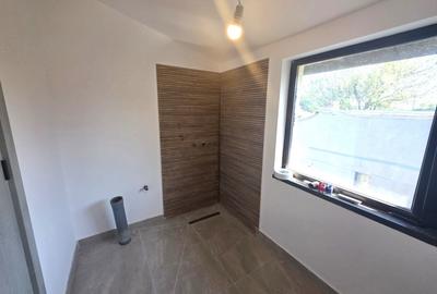 Duplex cu 3 camere cu Canalizare în Chitila - 21
