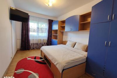 Apartament cu 3 camere semidecomandat în George Enescu