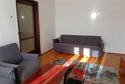 Apartament cu 2 camere semidecomandat în Iancului