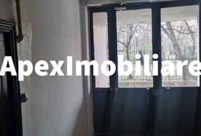 Apartament cu 2 camere decomandat în Cișmigiu