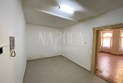 Apartament cu 3 camere semidecomandat în Central - 5