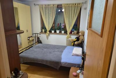 Apartament cu 2 camere semidecomandat, mobilat în Berceni