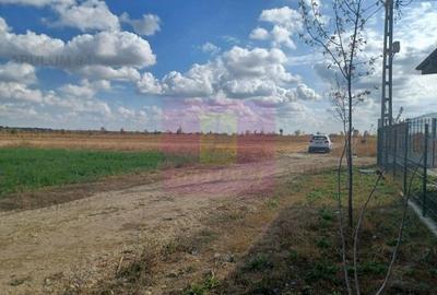 Teren de 523 mp, în Gulia