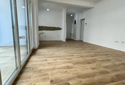 Apartament cu 3 camere decomandat în Dumbrăvița - 1