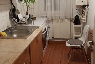 Apartament cu 2 camere semidecomandat în Cișmigiu