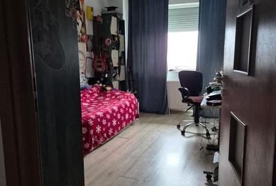 Apartament cu 3 camere în Tomis Plus