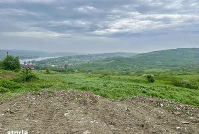 Teren de 5100 mp, în Aroneanu - 10
