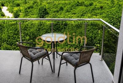 Apartament cu 3 camere decomandat, mobilat în Băneasa