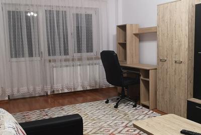 Garsonieră decomandată în Buziașului