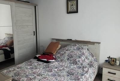 Casă cu 5 camere cu Teren 230 Mp în Central