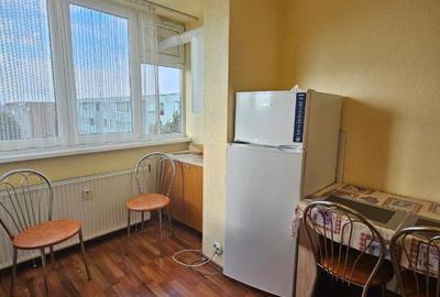 Garsonieră decomandată, mobilată în Astra - 6