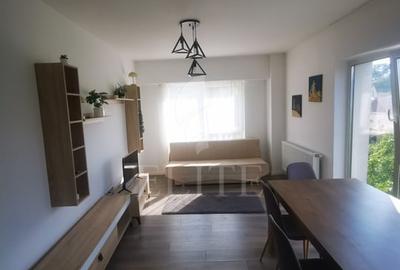 Apartament cu 2 camere semidecomandat, mobilat în Dâmbul Rotund