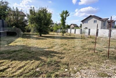 Teren Construcții intravilan de 432 mp, în Albești