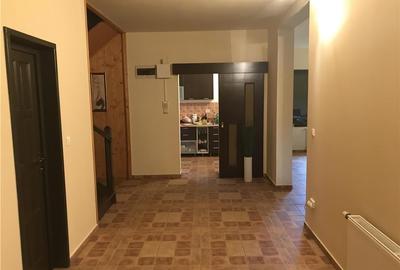 Casă cu 6 camere în Clinceni - 9