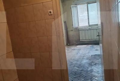 Garsonieră decomandată în Central - 4