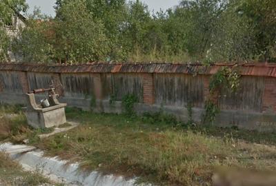 Teren de 1500 mp, în Curtea - 1