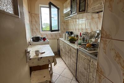 Apartament cu 3 camere decomandat în Central - 2