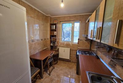 Apartament cu 4 camere semidecomandat, mobilat în Drumul Taberei - 10