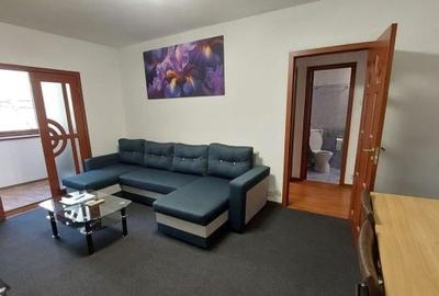 Apartament cu 2 camere semidecomandat, mobilat în Titan - 1